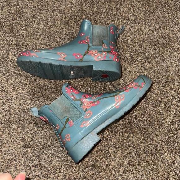 Hunter rain boots BLOSSOM PRINT CHELSEA BOOTS IN SOFT PINE FLORAL size 8 - Picture 4 of 6